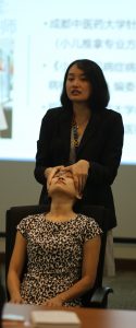 IMU Lecturer shares insights and demonstration on the application of paediatric Tuina in managing recurrent common cold in children