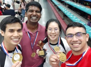 An IMU Alumni team shine in a bowling competition.