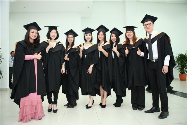 IMU Graduates First Cohort of MSc in Public Health and Bachelor of Dental Surgery at Graduation Ceremony